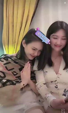 asian natural tits nipslip clip