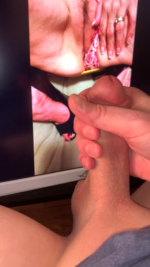 cock gilf granny jerk off tribute clip