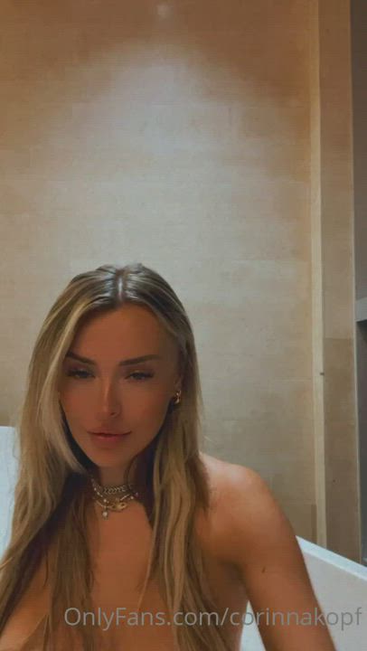 Blonde Solo Tits clip