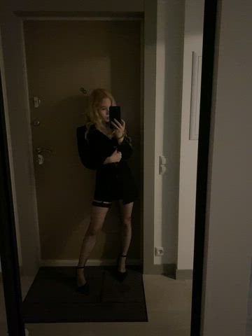 Blonde Curly Hair OnlyFans clip