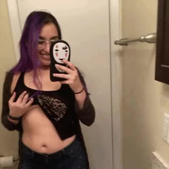 flashing latina public clip