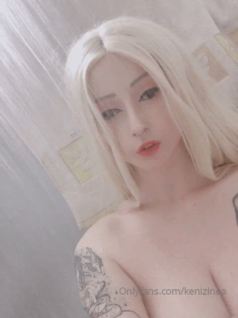 big tits blonde brazilian hand bra clip