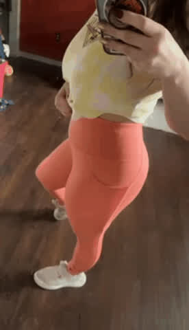 Milf tits ๐คฉ