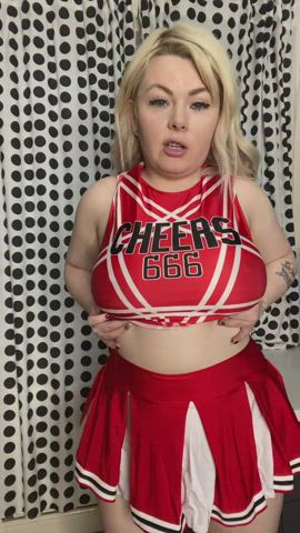 Chubby Curvy OnlyFans clip