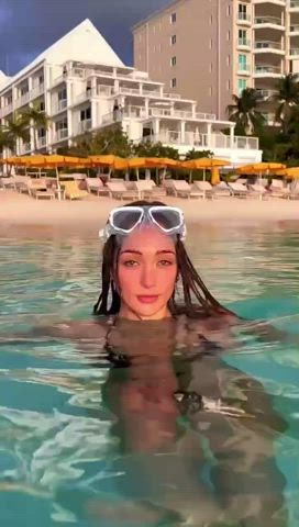 big tits bikini tits bikinis clip