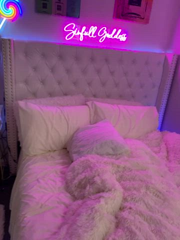 babe bed sex big tits clip