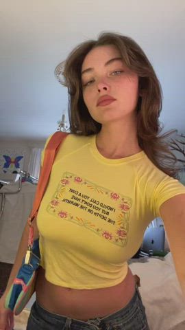Blue Eyes Brunette Model clip