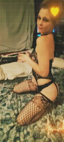 amateur babe homemade hotwife lingerie milf natural tits petite clip