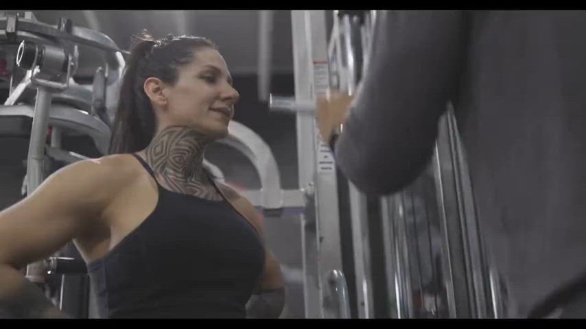 bodybuilder muscles muscular girl muscular milf pegging clip