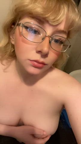 Anyone loves European sluts?๐
