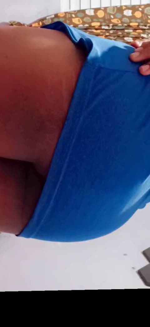 How does it look my latin ass? π«¦