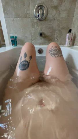 Grab my thick legs and have fun
