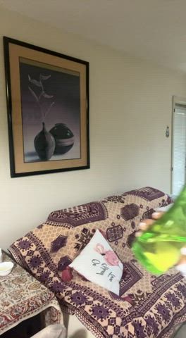 arab big tits boobs bouncing tits erotic onlyfans teasing tits wet clip