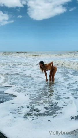 Tits GIF by alrncn