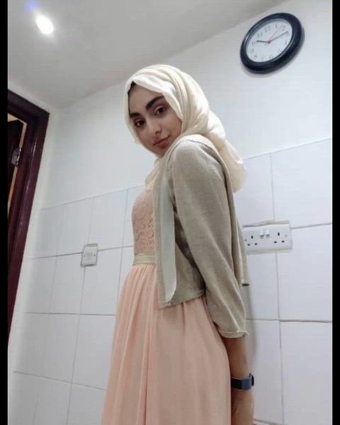 hijab masturbating muslim pakistani pussy teen teens tits wet pussy clip