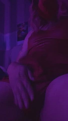 I want you to rub it like this