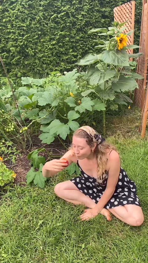 blonde canadian cute clip