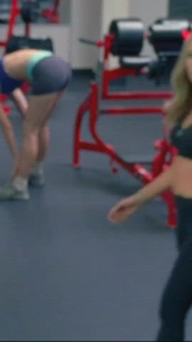 Scarlett Johansson clip