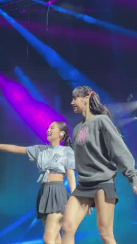 Jennie and lisa