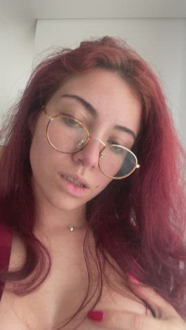Latina MILF Mom clip