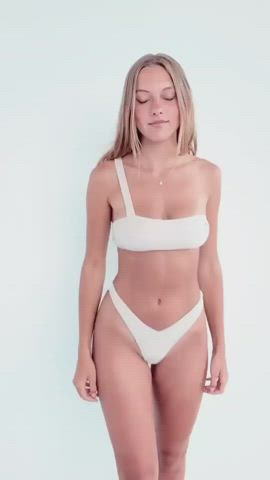 bikini gooning teen clip