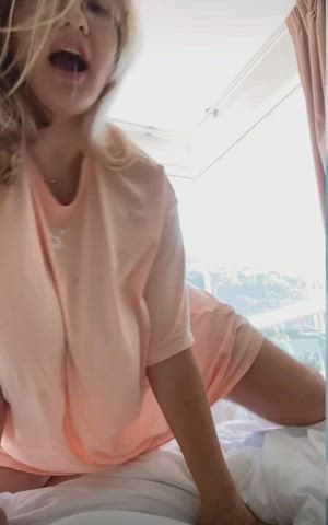Big Tits Busty Blonde clip