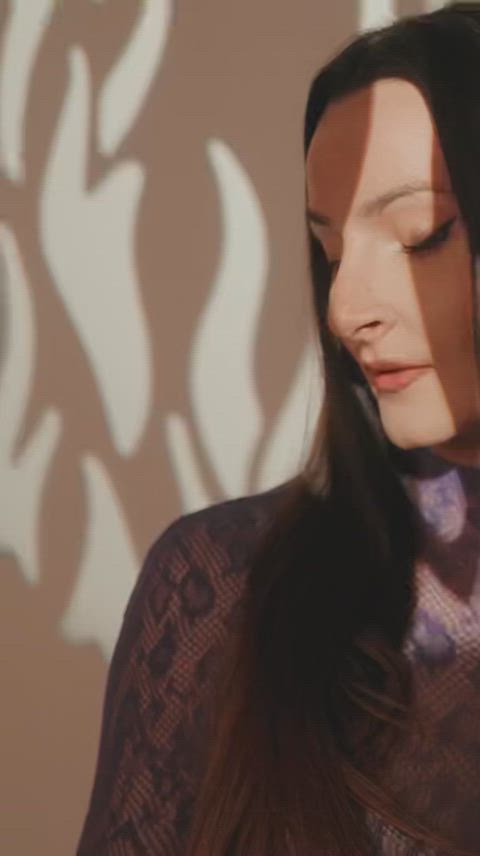 babe brunette domination dominatrix domme femdom femdom-pov clip