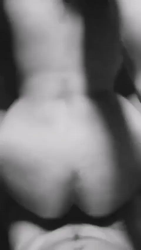 That's how u rail a cock hungry slut treat her with some hard backshots ๐ฆ๐