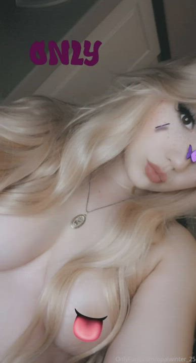 Blonde Boobs Lips clip