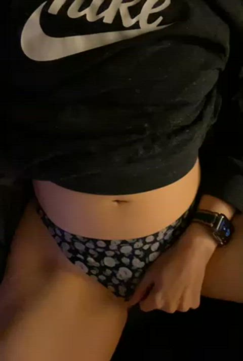 milf masturbating panties clip