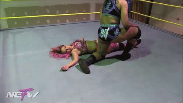 brunette mexican wrestling pink hair clip