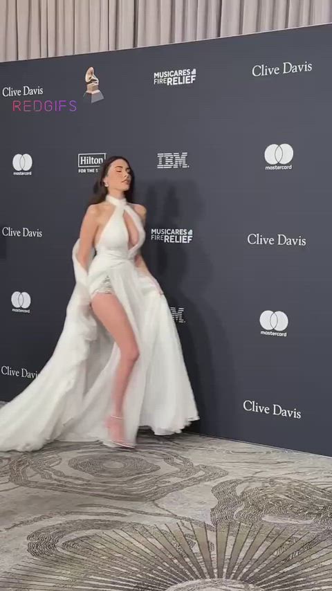 celebrity cute madison beer tits clip