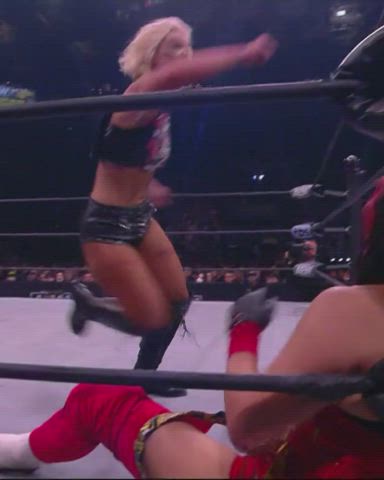 ass australian blonde booty pawg thick thighs clip