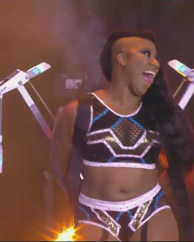 ebony thick thighs clip