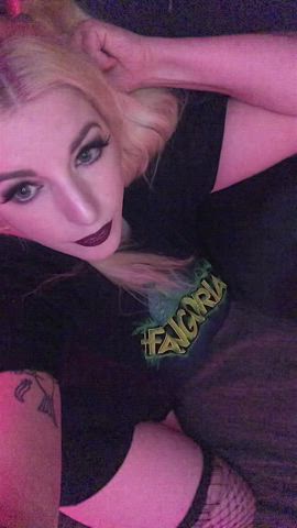 ass blonde fishnet goth hairy pussy selfie vertical clip