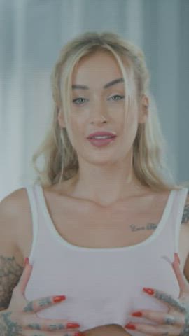 big tits czech striptease tease teen vertical clip