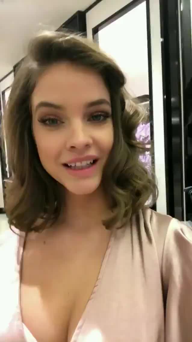Barbara Palvin clip