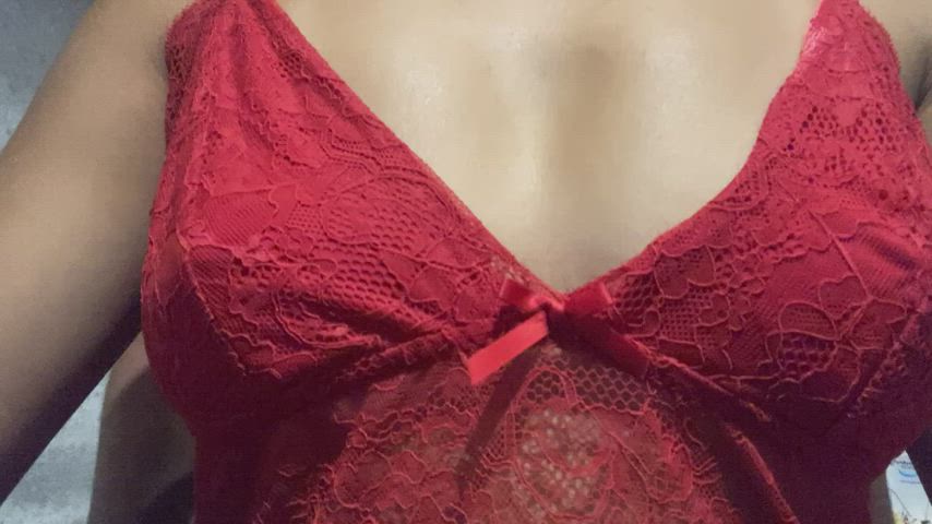 Looking for volunteers to play with my Natural Asian boobies!