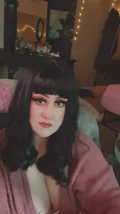 Hi from me and my boobs ?
