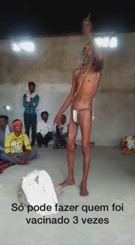 Big Dick Flashing Indian clip