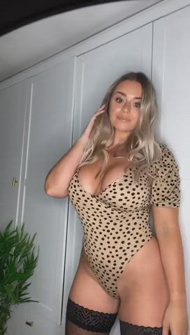 Amateur Ass Babe clip