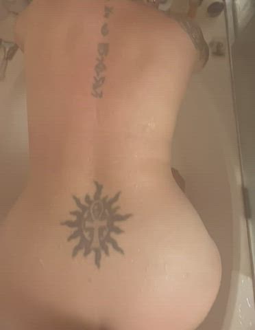 Anal Sex in the Shower 🚿