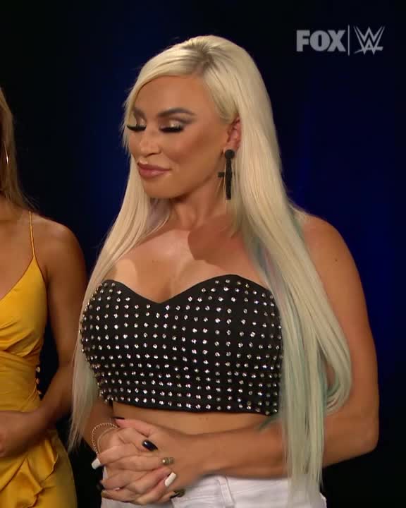 Dana Brooke look at this whore