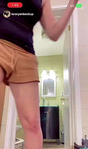 accidental pussy lips tiktok voyeur clip