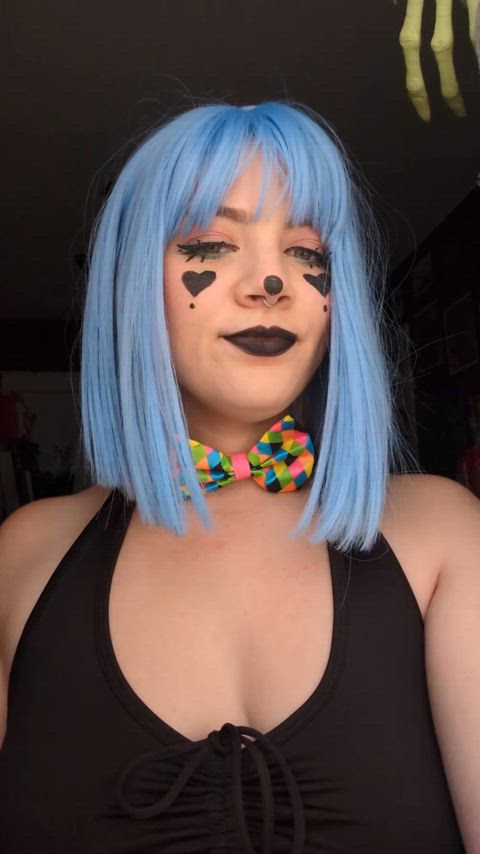 I have a girlfriend, and she is so blue.