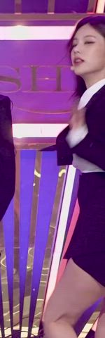 celebrity close up korean nipslip clip