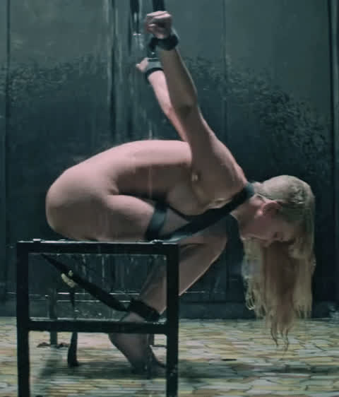 ass celebrity jennifer lawrence clip
