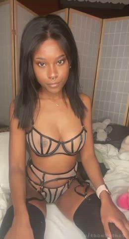 Ebony Tits Petite clip