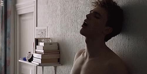 Benjamin Voisin Nude at the Gay-Male-Celebs.com