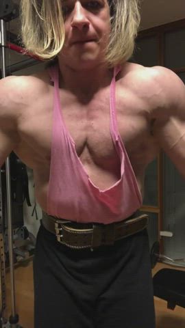 Bodybuilder Muscular Girl Muscular Milf clip